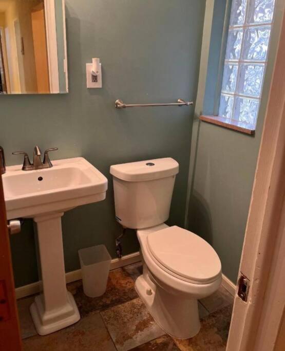 Nice Cozy Family-Sized Home In Quiet Neighborhood Oak Park المظهر الخارجي الصورة